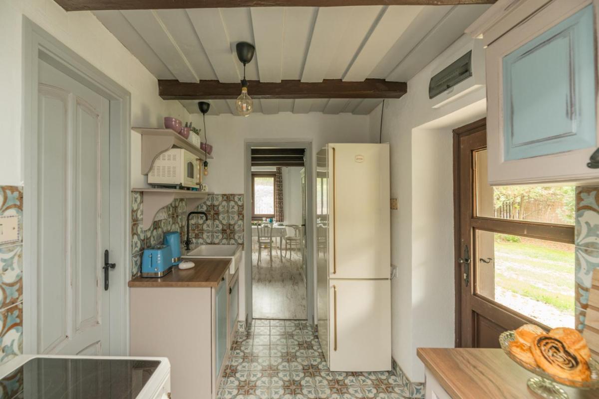 Lovely Cottage Home Velence Extérieur photo