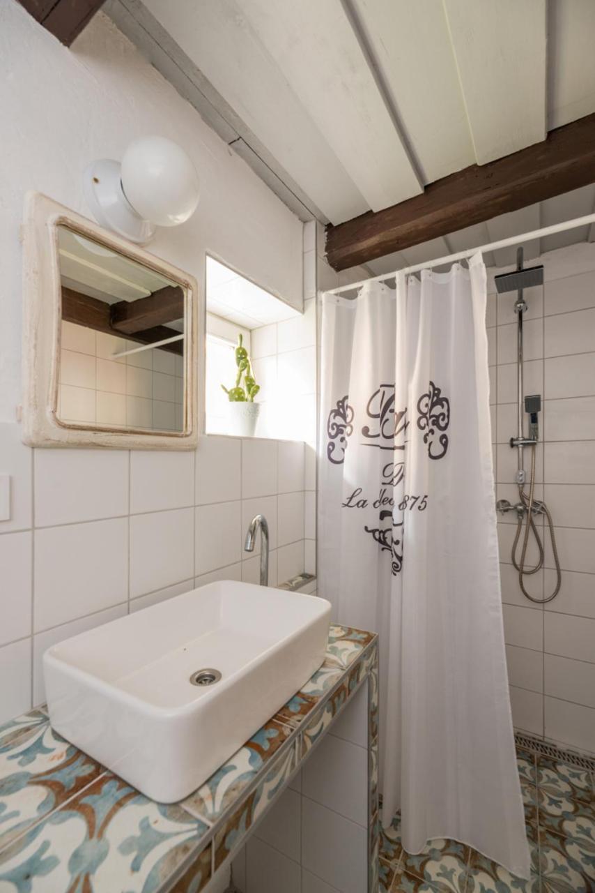 Lovely Cottage Home Velence Extérieur photo